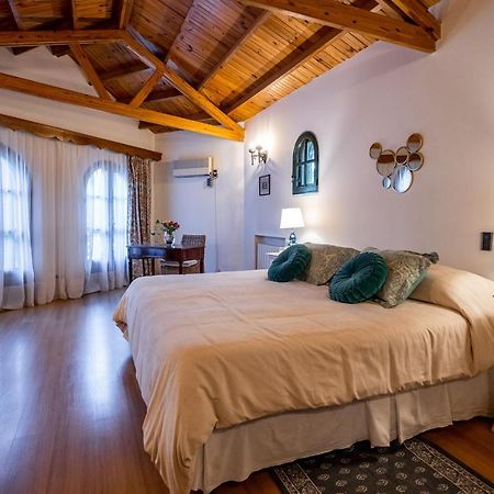 Casona La Chiquita Hotel Chacras de Coria Luaran gambar