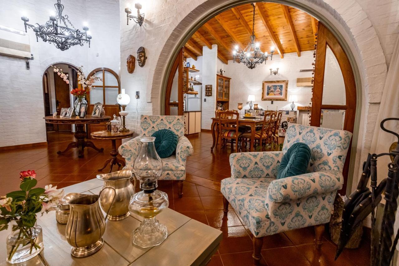 Casona La Chiquita Hotel Chacras de Coria Luaran gambar