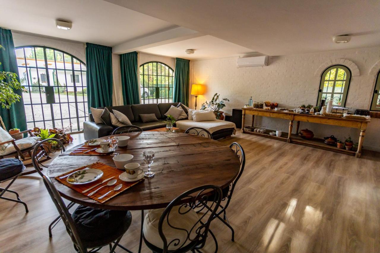Casona La Chiquita Hotel Chacras de Coria Luaran gambar